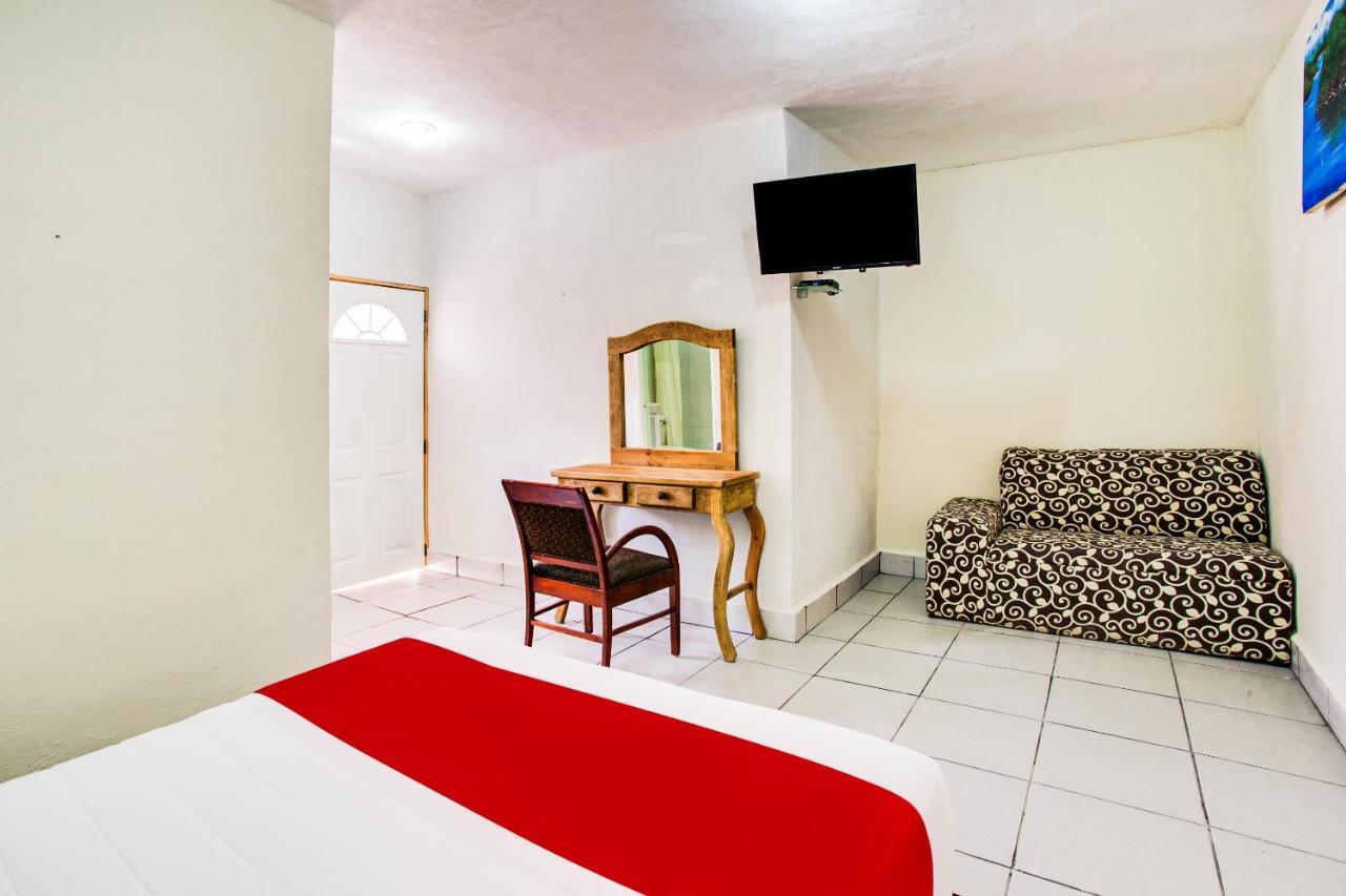Oyo Hotel Addy Tulum Luaran gambar